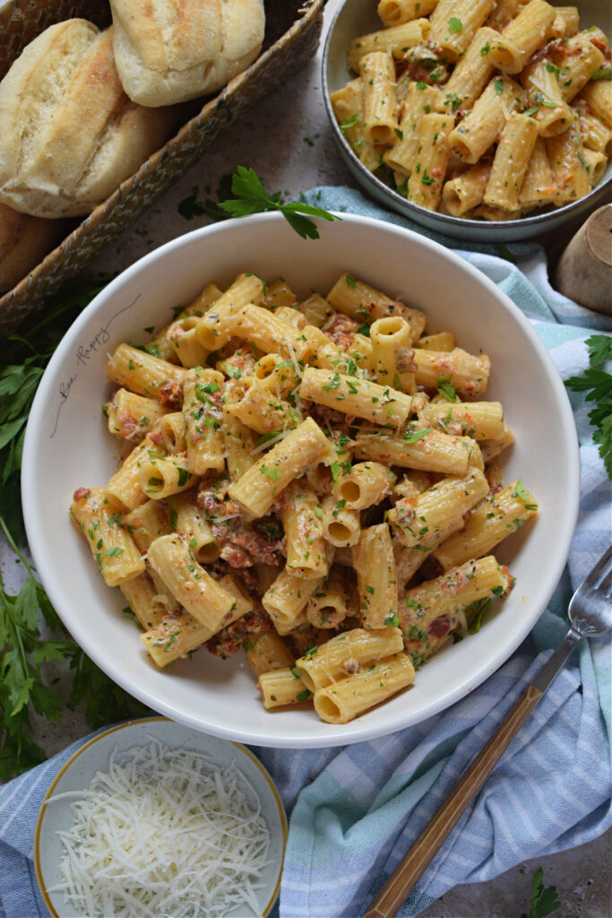 Tomato pasta in a bowl.