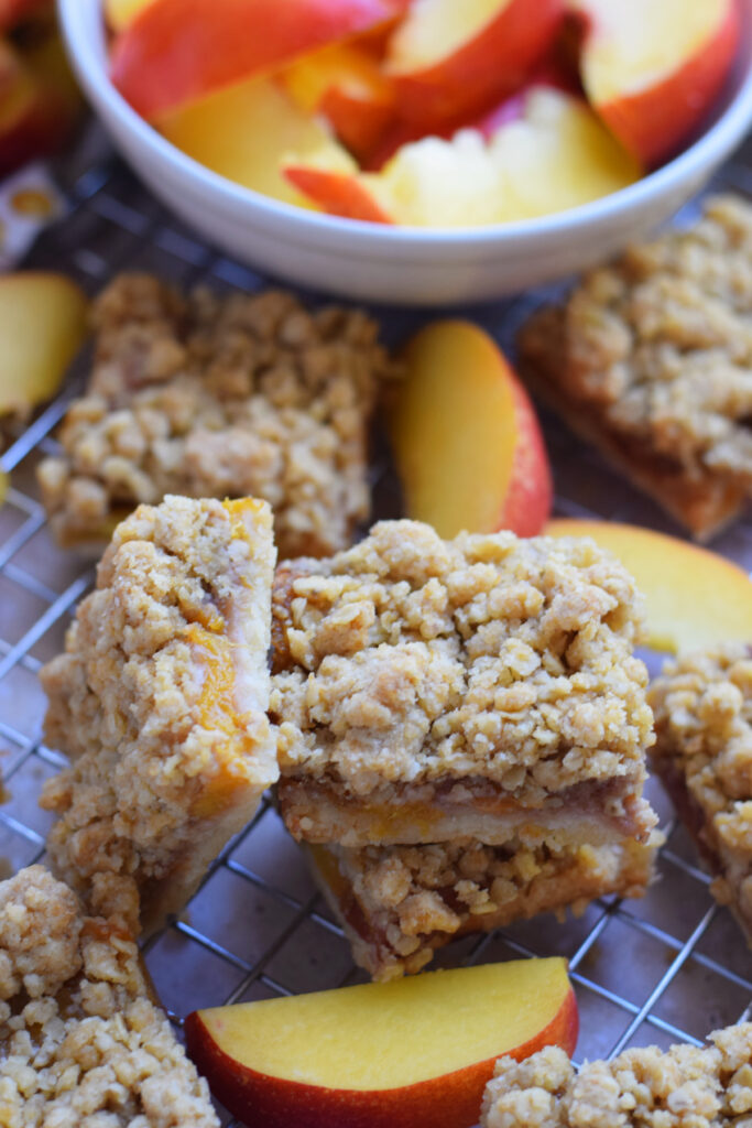 Close up peach crumble bars.