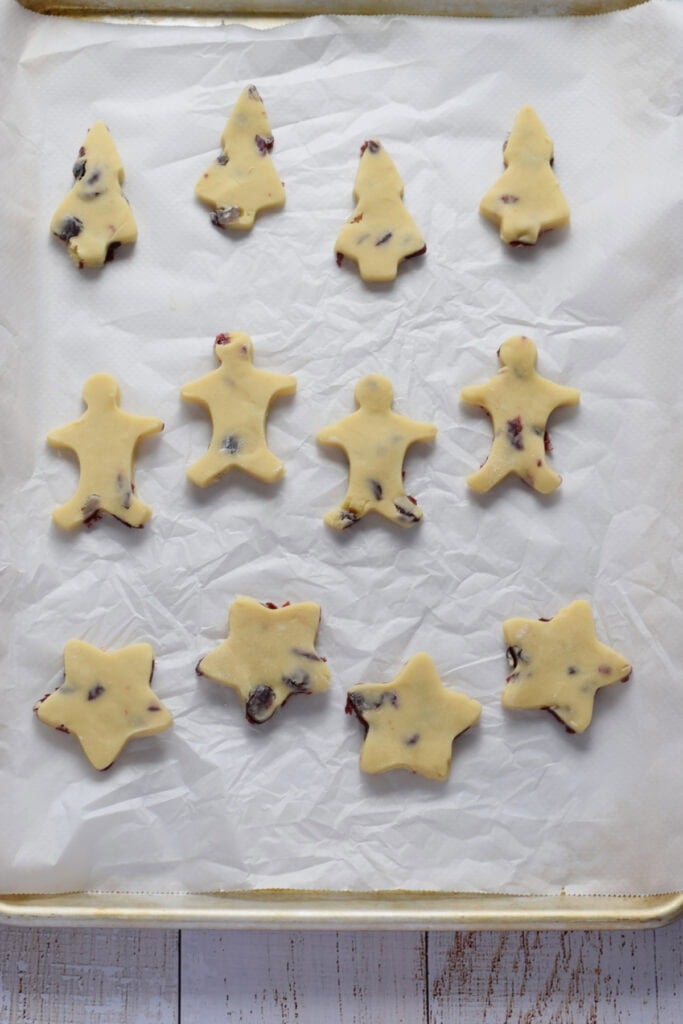 Ready to bake shortbread cookies on a baking tray.