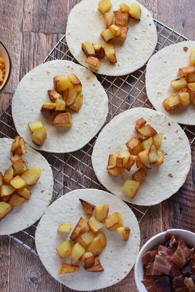 Tortillas with potatoes.