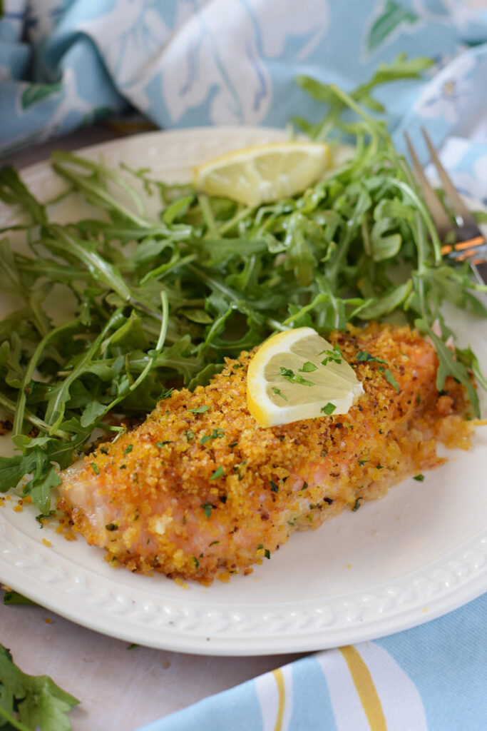 Close up of panko crusted salmon.