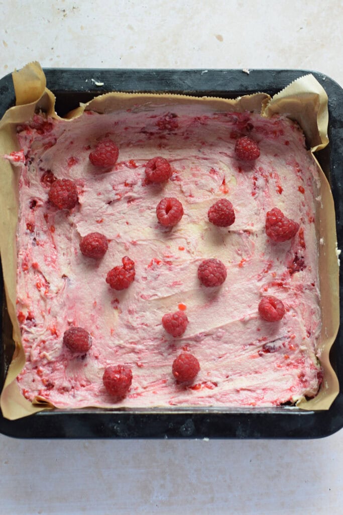 Ready to bake raspberry cake.
