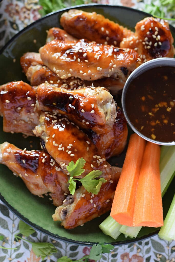 Close up of teriyaki chicken wings.