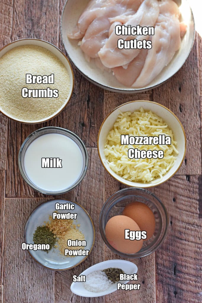 Ingredients to make mozzarella crusted chicken.