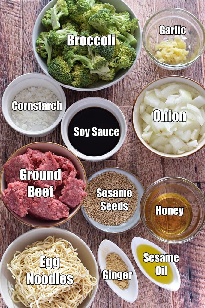 Ingredients to make ground beef noodle stir fry.